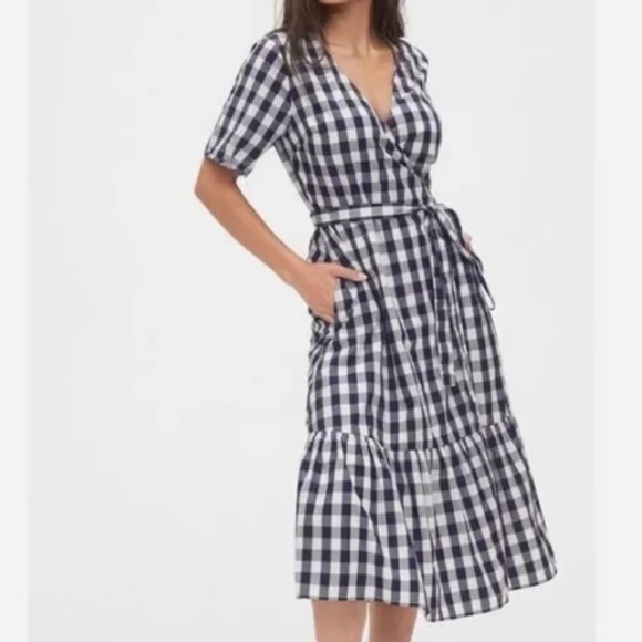 NWT GAP Blue and White Plaid Wrap Ruffled Midi Dress SZ M - Picture 1 of 6